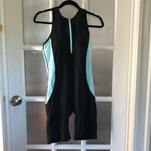 Body swim suit